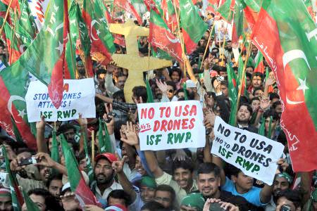 Protesters march in Pakistan against U.S. military attacks