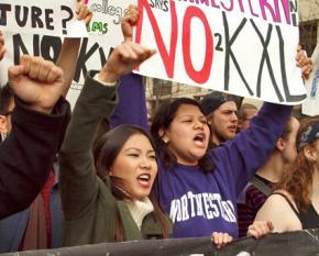 Protesters march against the Keystone XL pipeline