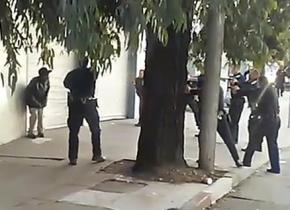 Mario Woods cornered by San Francisco police