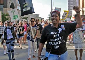 Opponents of police violence on the march in Madison